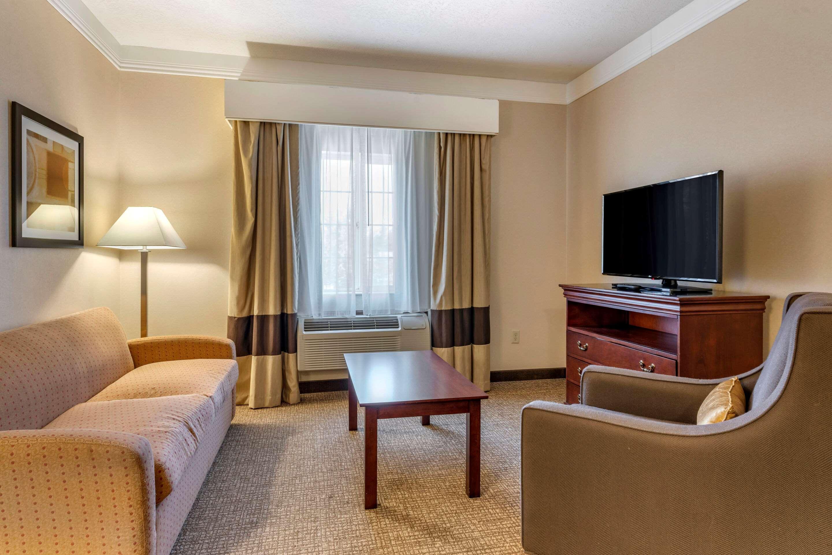 Comfort Suites Linn County Fairground And Expo Albany Esterno foto