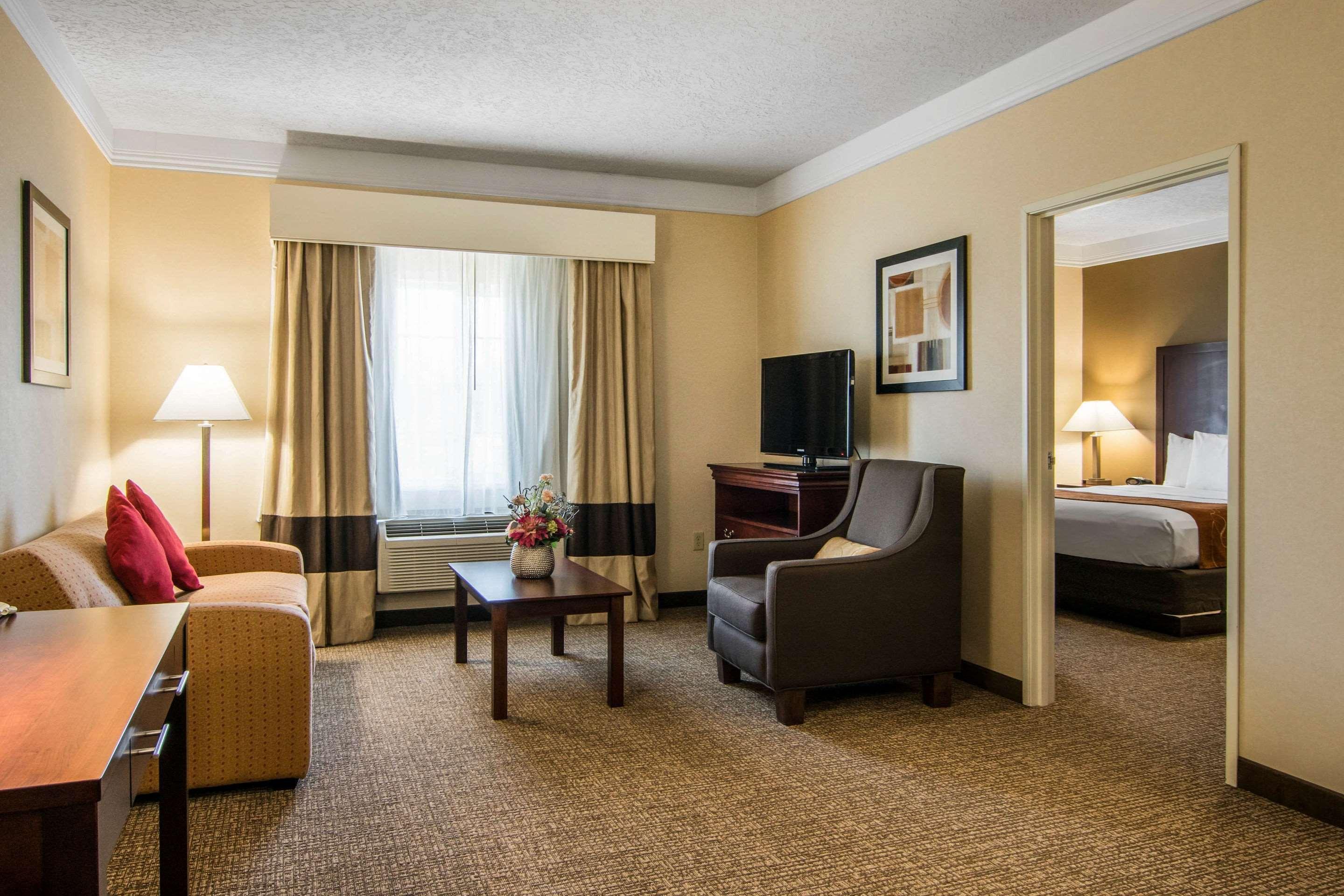 Comfort Suites Linn County Fairground And Expo Albany Esterno foto