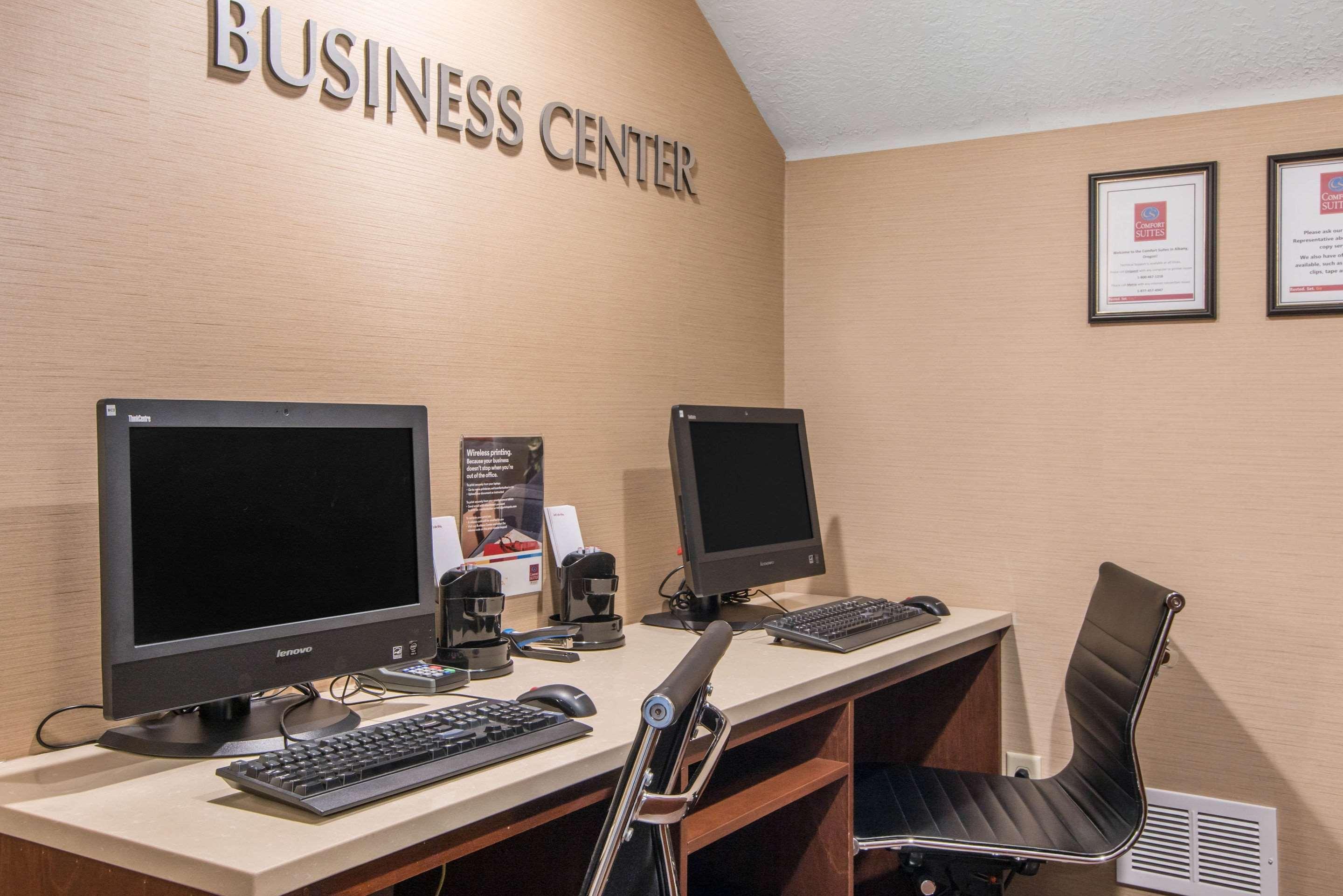 Comfort Suites Linn County Fairground And Expo Albany Esterno foto
