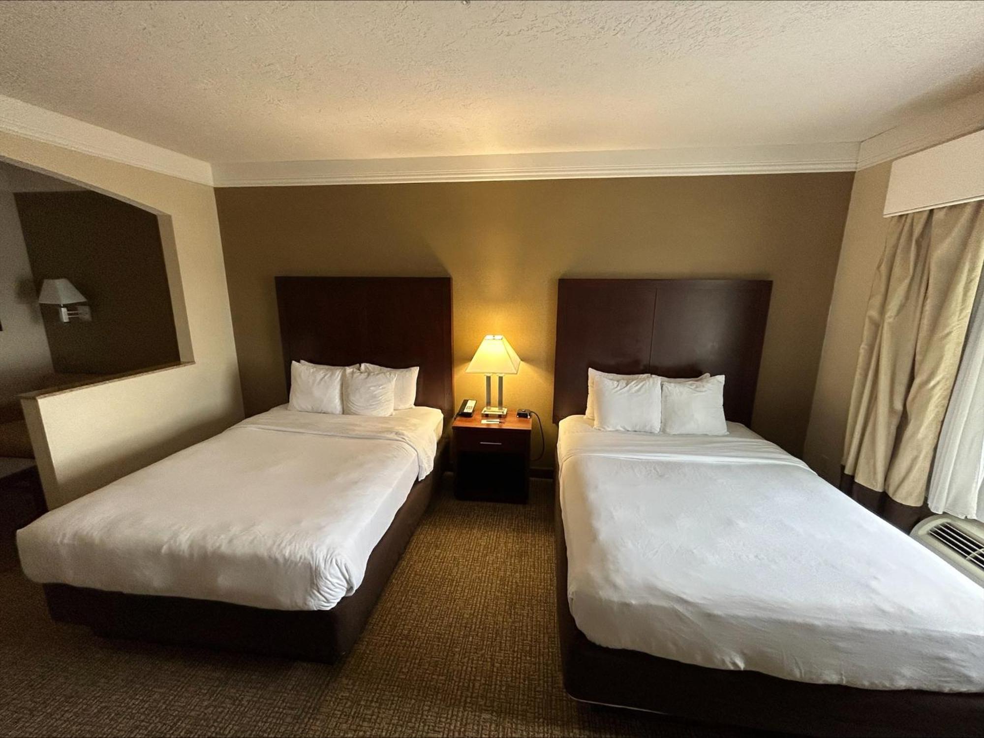 Comfort Suites Linn County Fairground And Expo Albany Esterno foto