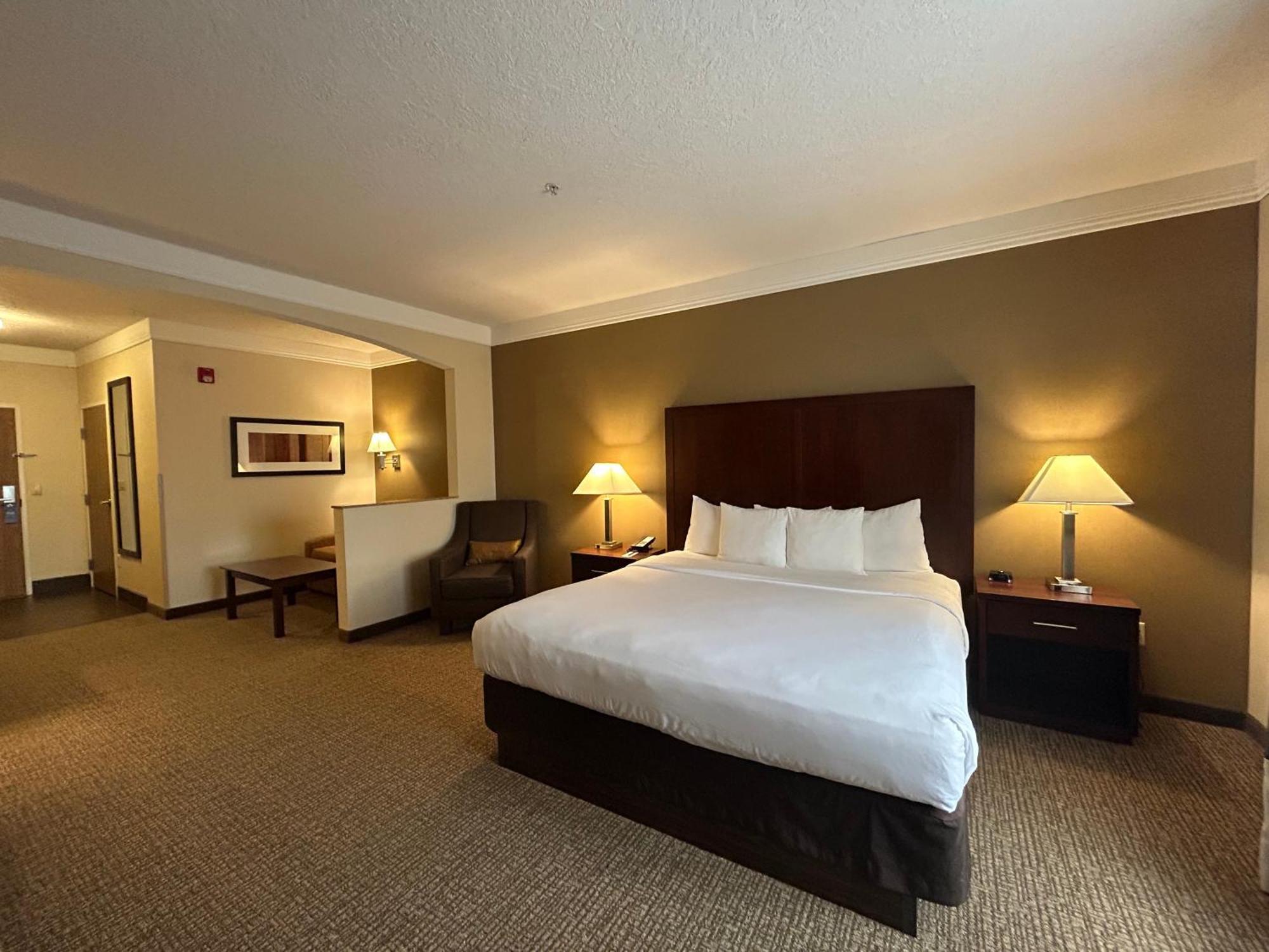 Comfort Suites Linn County Fairground And Expo Albany Esterno foto
